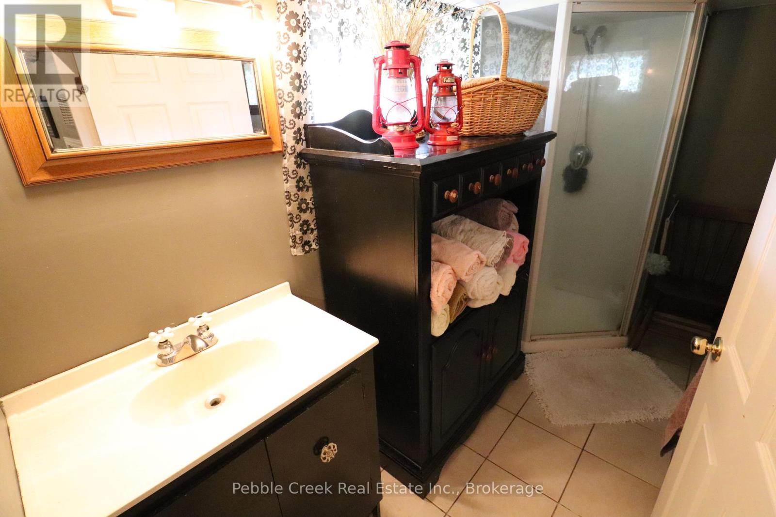 172 St David Street, Goderich, Ontario  N7A 1L8 - Photo 36 - X12058072