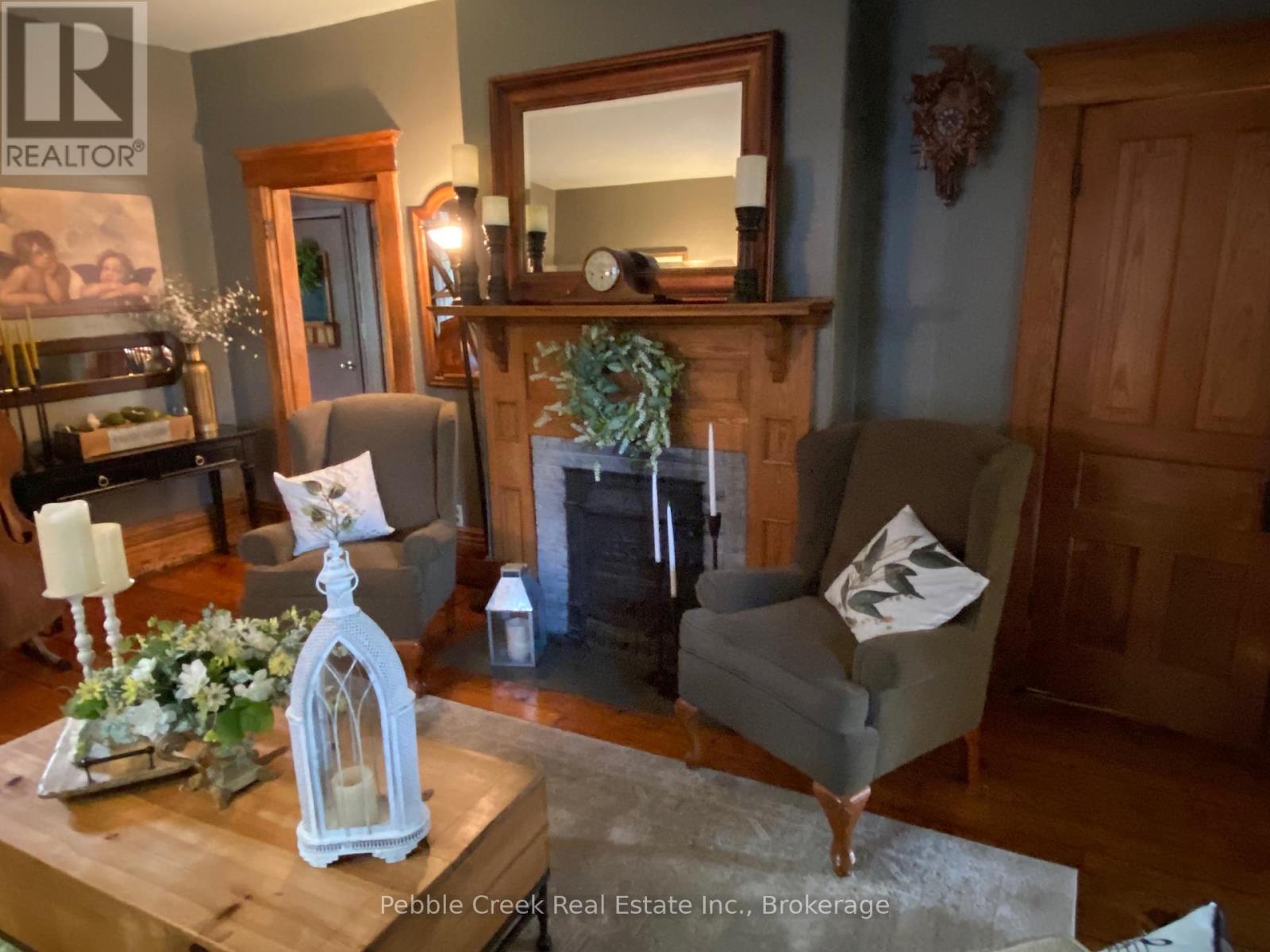172 St David Street, Goderich, Ontario  N7A 1L8 - Photo 9 - X12058072