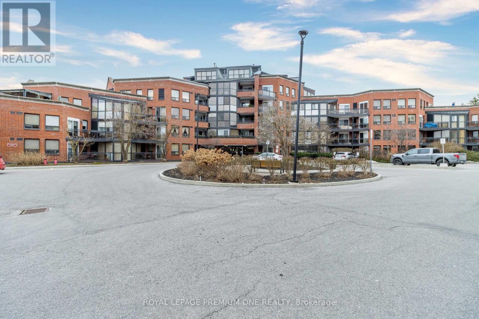 Property at 207 - 100 ARBORS LANE image 2
