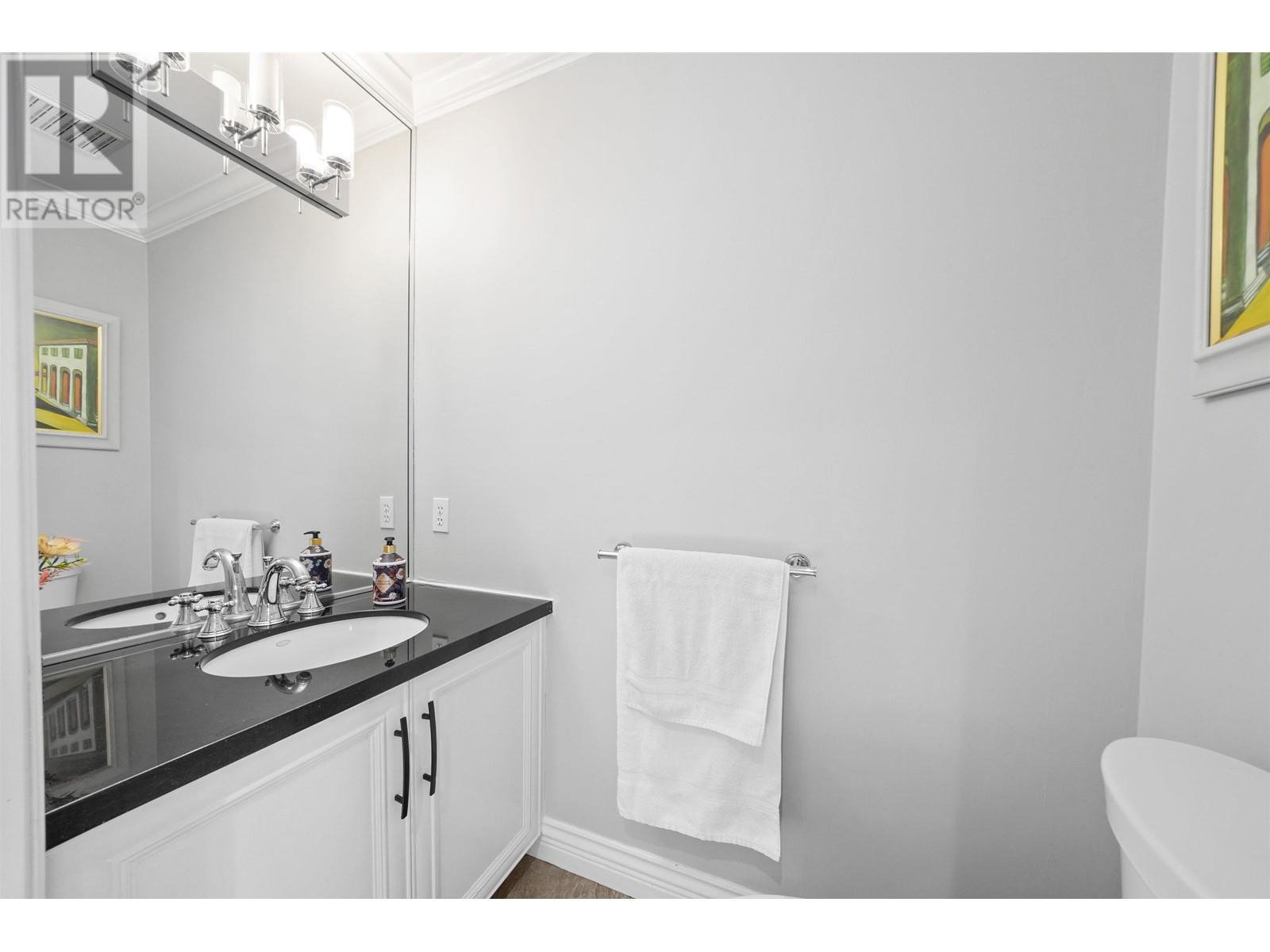 18 1560 Prince Street, Port Moody, British Columbia  V3H 3W8 - Photo 5 - R2985369