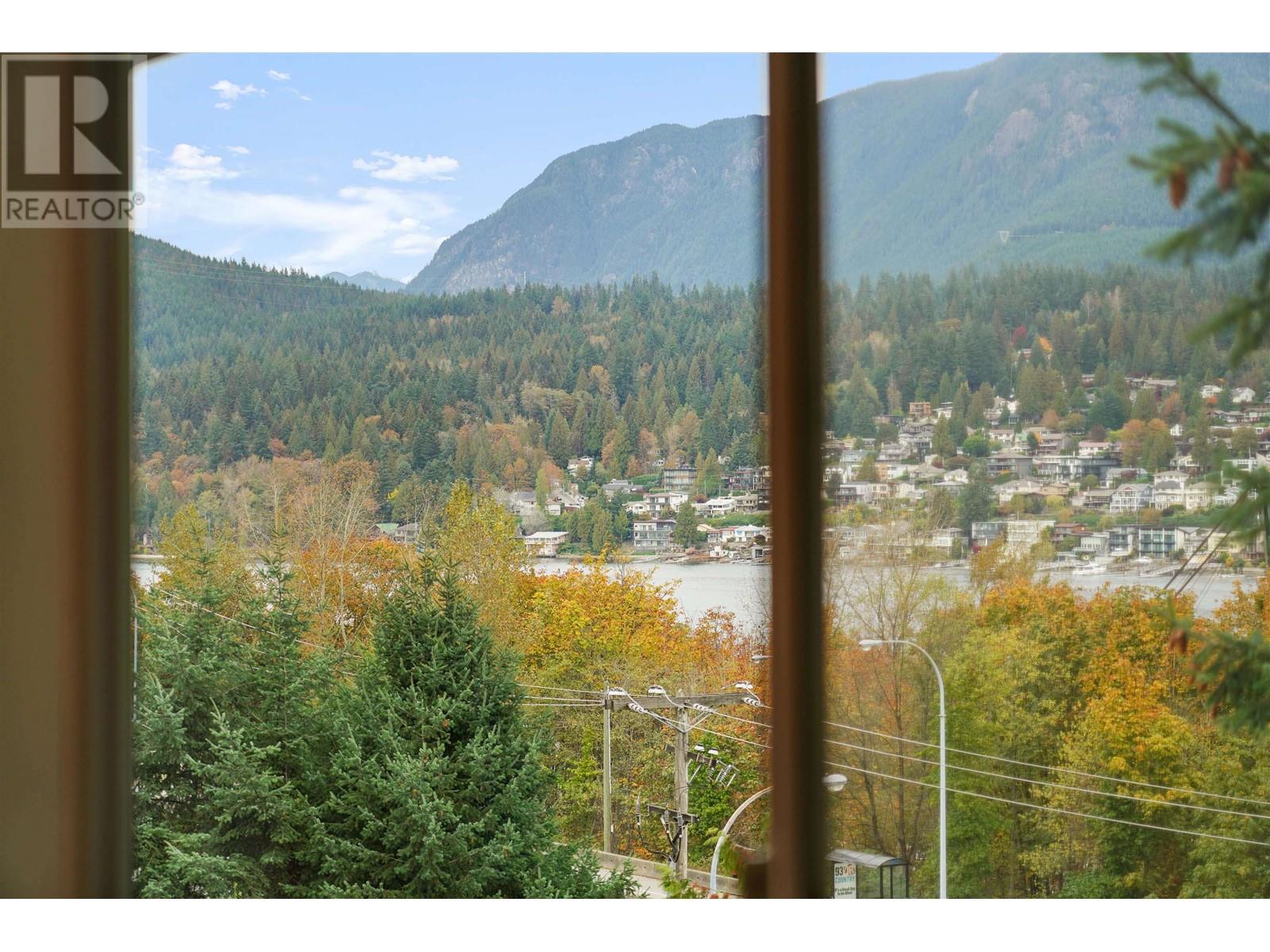 18 1560 Prince Street, Port Moody, British Columbia  V3H 3W8 - Photo 34 - R2985369