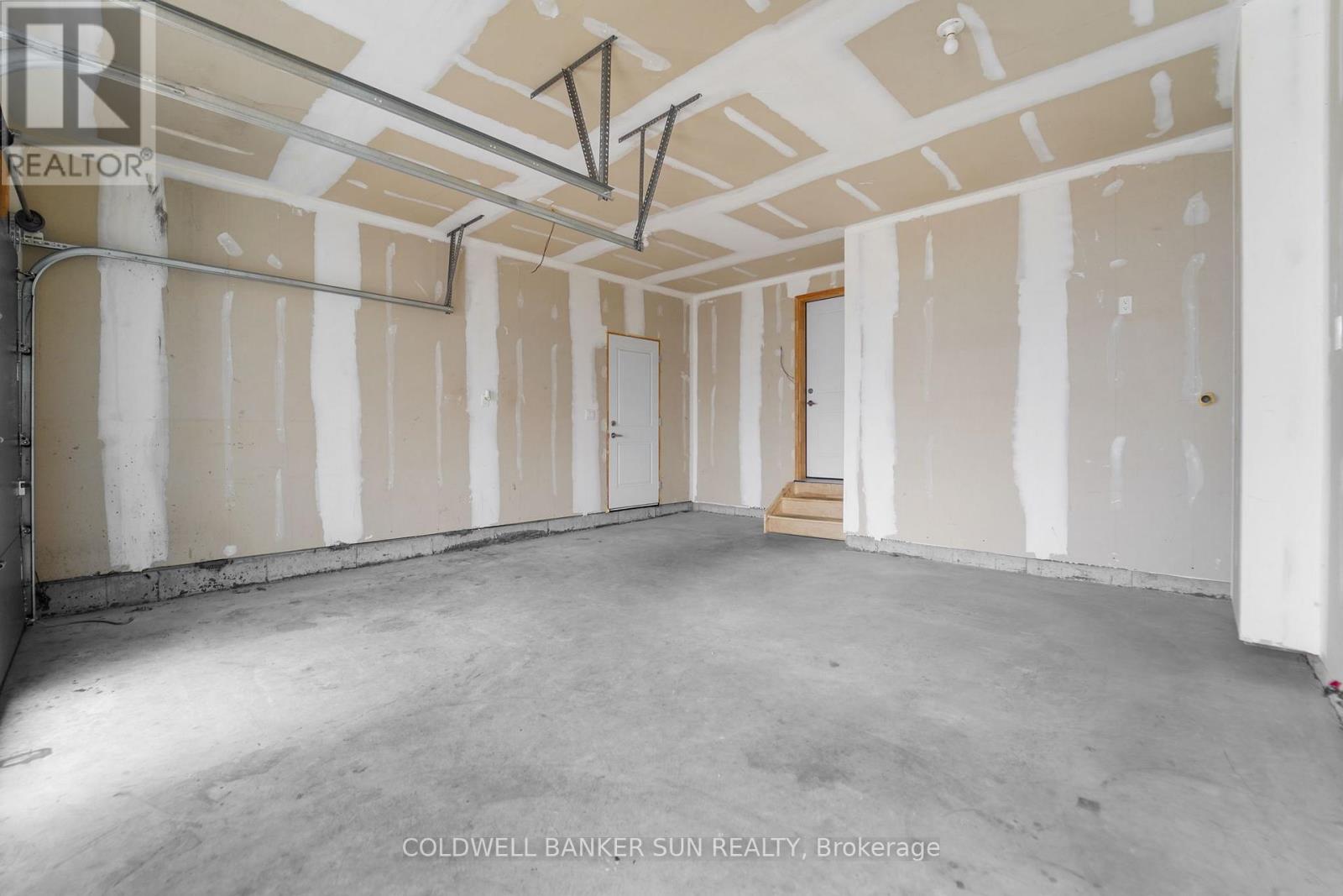 107 Louise Street, Welland, Ontario  L3B 0J8 - Photo 33 - X12054786