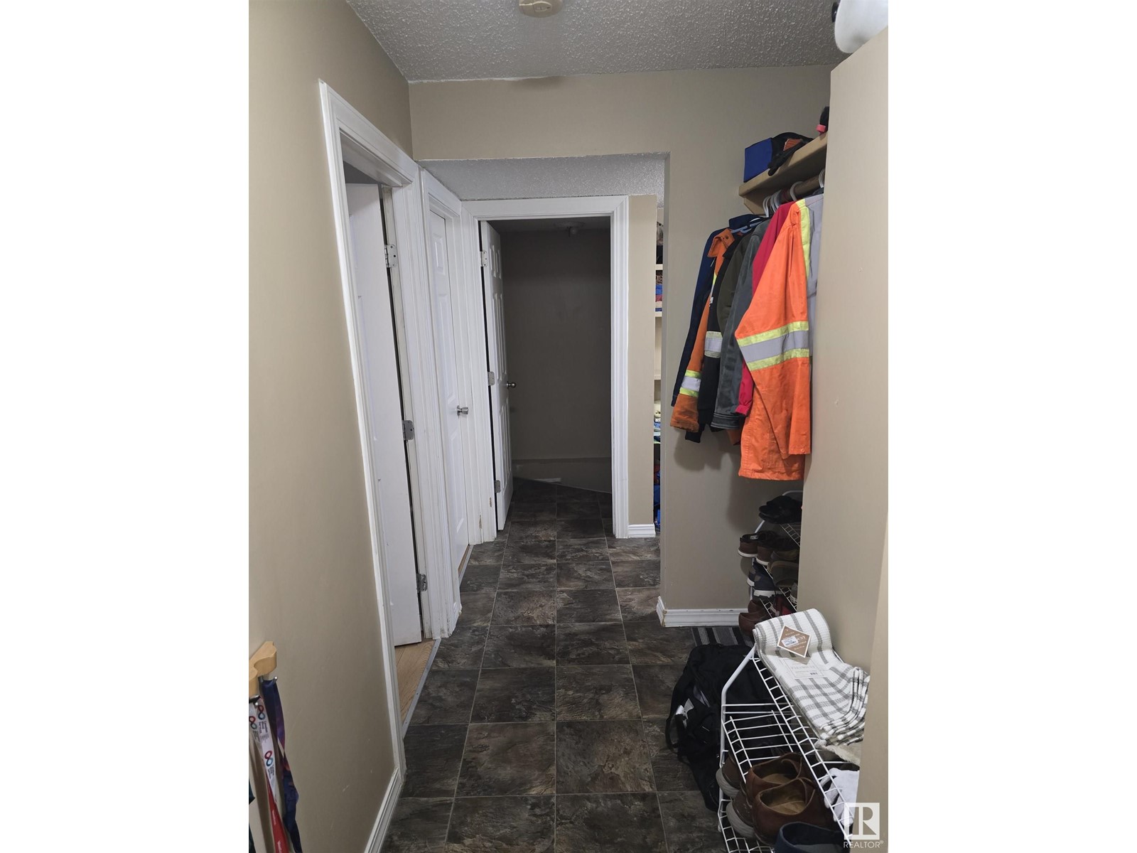 Property at 211 MARLBOROUGH PL NW image 3
