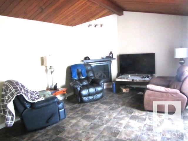 Property at 211 MARLBOROUGH PL NW image 4