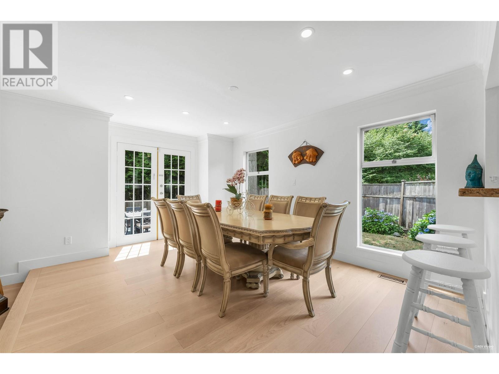 441 Inglewood Avenue, West Vancouver, British Columbia  V7T 1X2 - Photo 8 - R2985449