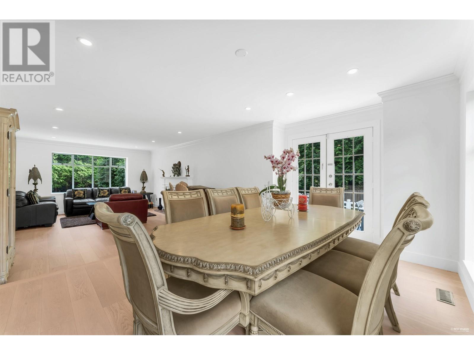 441 Inglewood Avenue, West Vancouver, British Columbia  V7T 1X2 - Photo 9 - R2985449