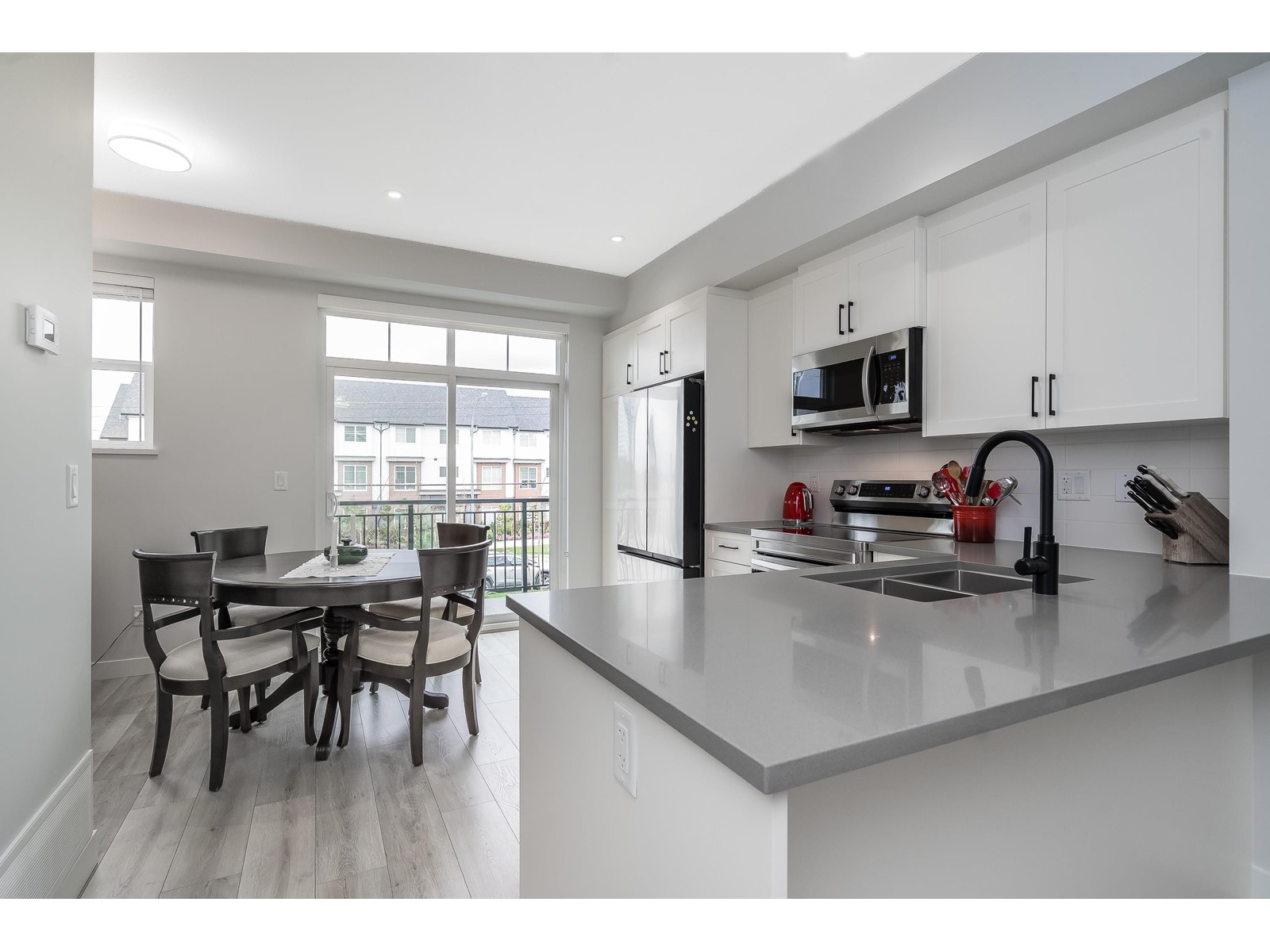 147 20180 84 Avenue, Langley, British Columbia  V2Y 3N5 - Photo 3 - R2984963