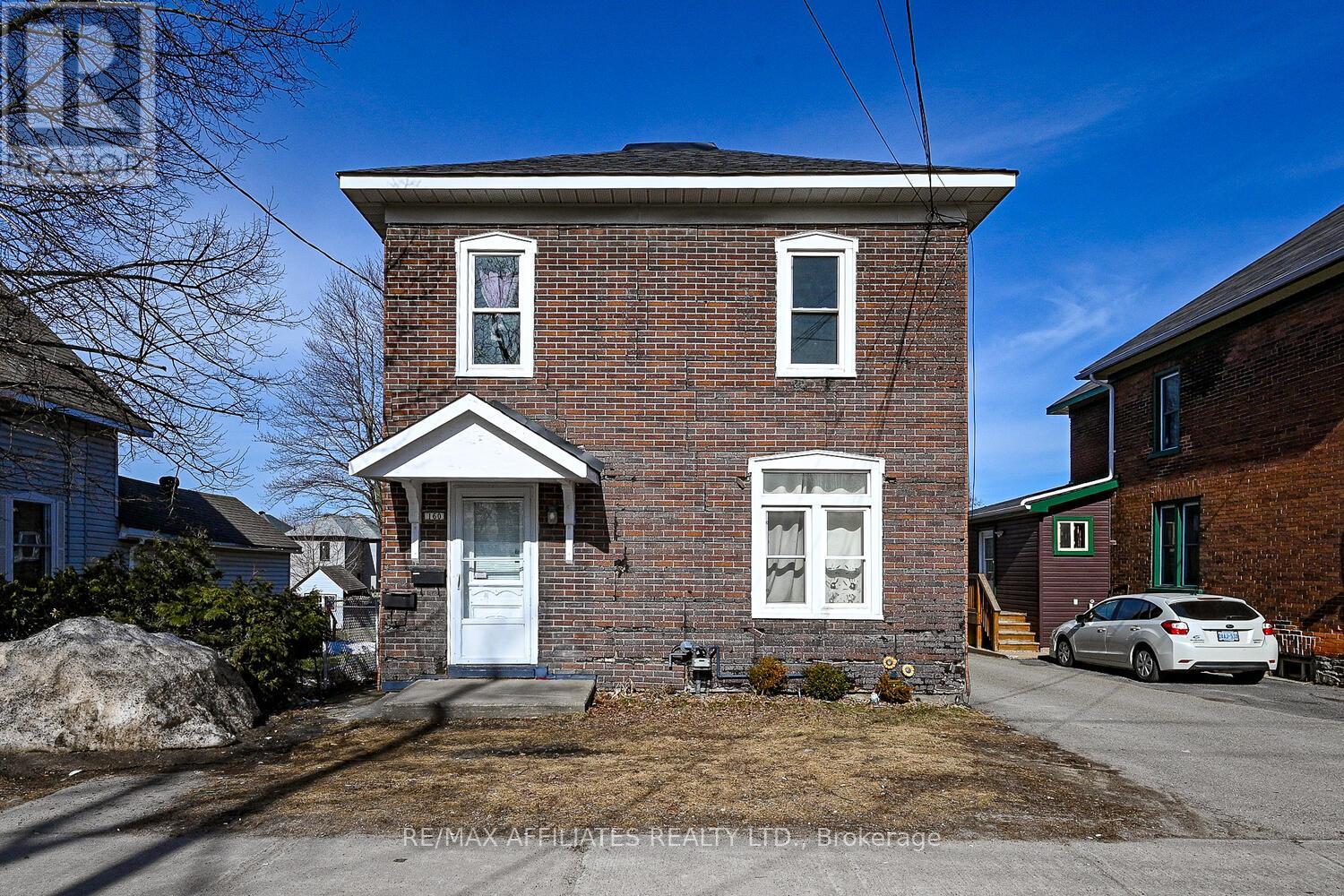 Property at 160 CHAMBERS STREET image 4