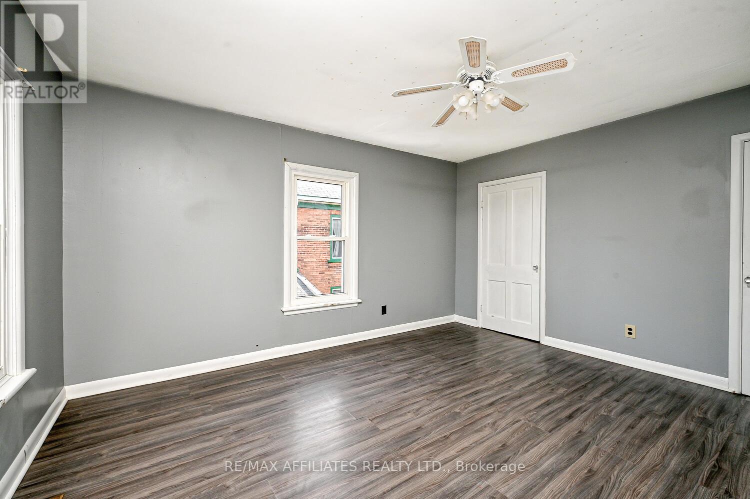 160 Chambers Street, Smiths Falls, Ontario  K7A 2Z4 - Photo 8 - X12058117