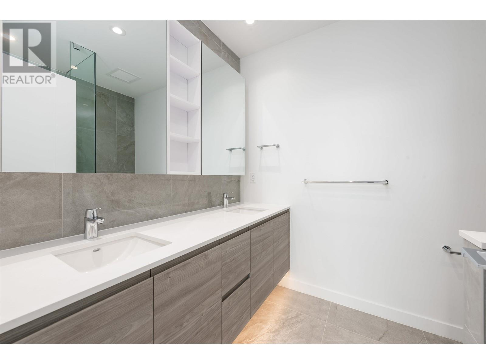 903 660 Quayside Drive, New Westminster, British Columbia  V3M 0P2 - Photo 7 - R2985522