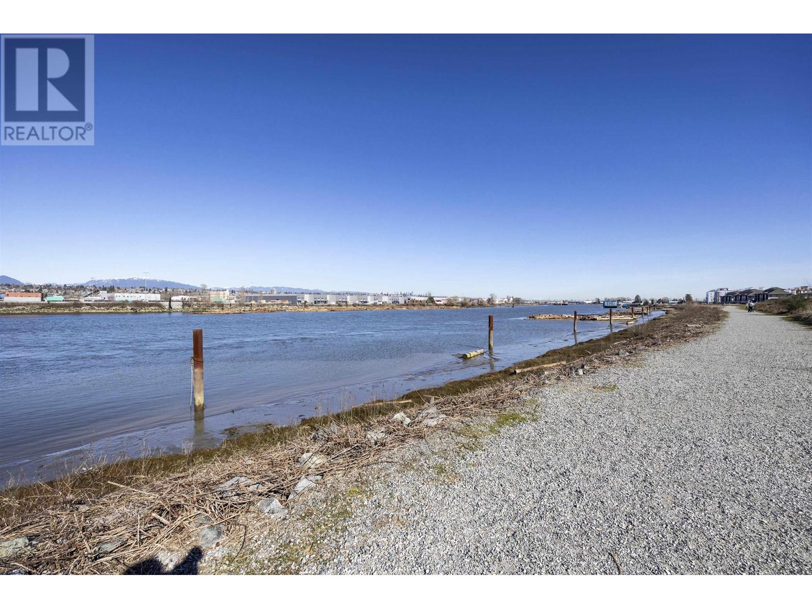 108 10177 River Drive, Richmond, British Columbia  V6X 0S2 - Photo 2 - R2985523