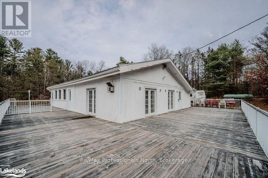 2180-2186 141 Highway, Muskoka Lakes, Ontario  P0B 1M0 - Photo 4 - X12058120