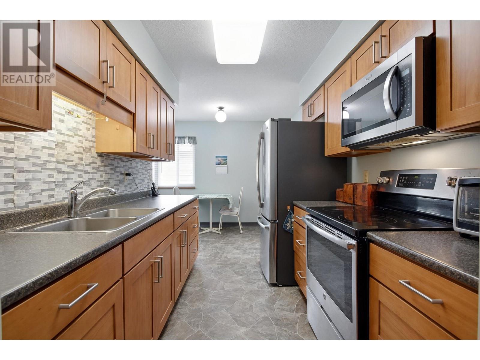 2813 Mccoomb Drive, Coquitlam, British Columbia  V3B 6L2 - Photo 10 - R2985495