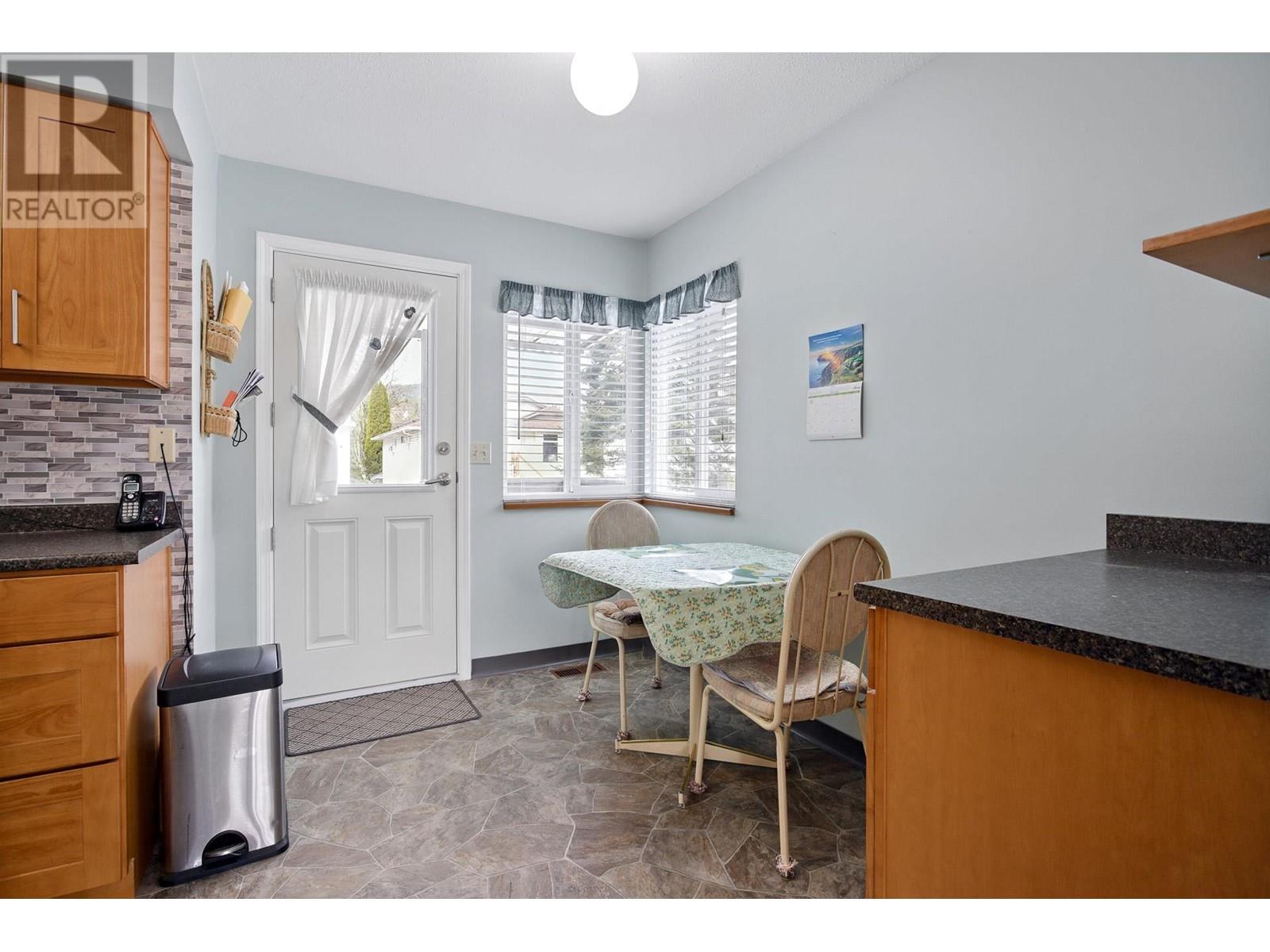 2813 Mccoomb Drive, Coquitlam, British Columbia  V3B 6L2 - Photo 13 - R2985495