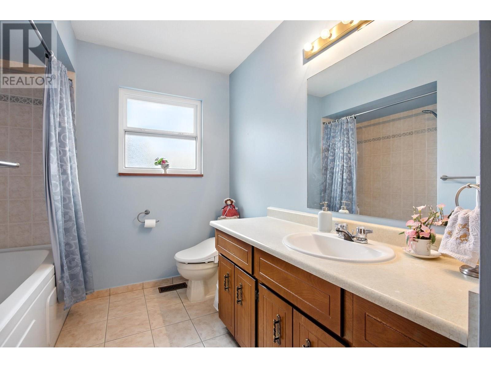 2813 Mccoomb Drive, Coquitlam, British Columbia  V3B 6L2 - Photo 19 - R2985495