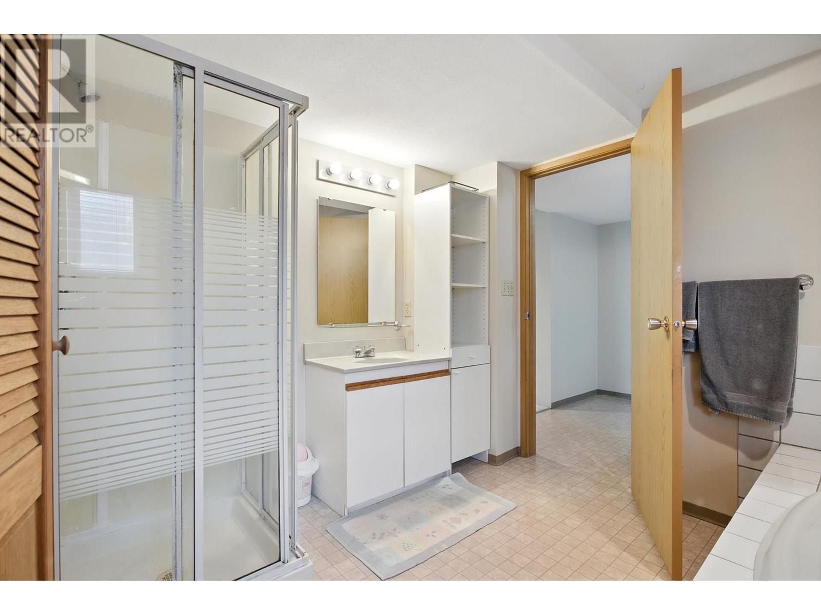 2813 Mccoomb Drive, Coquitlam, British Columbia  V3B 6L2 - Photo 22 - R2985495