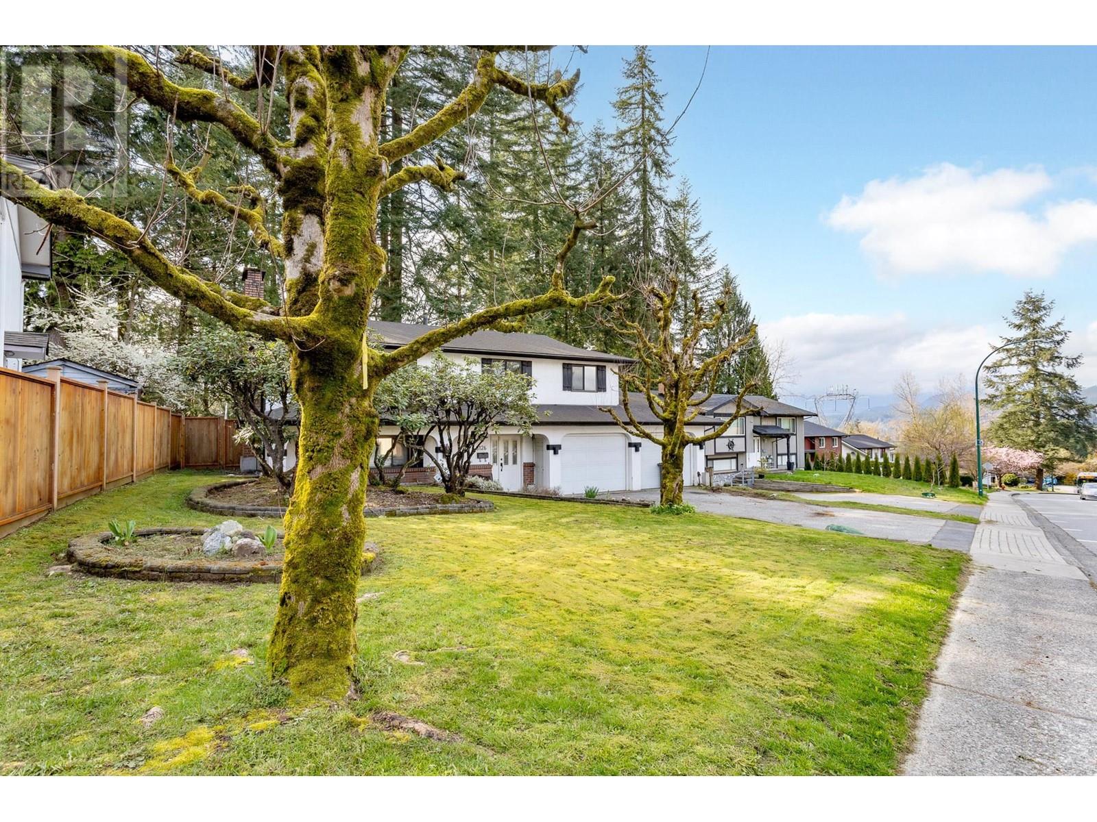 Property at 3126 MARINER WAY image 3