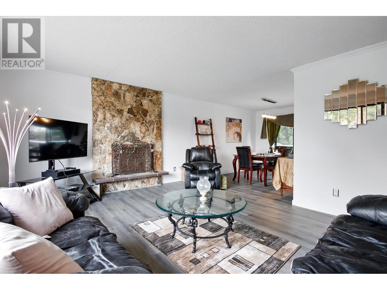 3126 Mariner Way, Coquitlam, British Columbia  V3C 3T3 - Photo 7 - R2985521