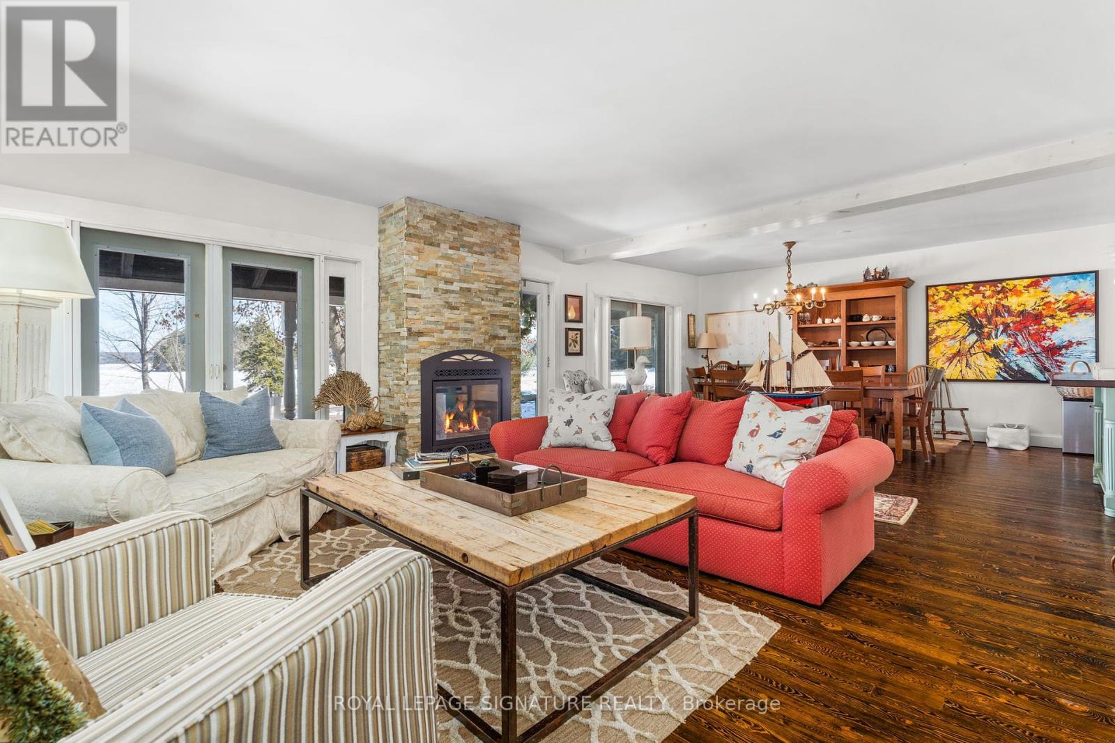 16 Gore Street, Huntsville, Ontario  P0B 1L0 - Photo 10 - X12036332