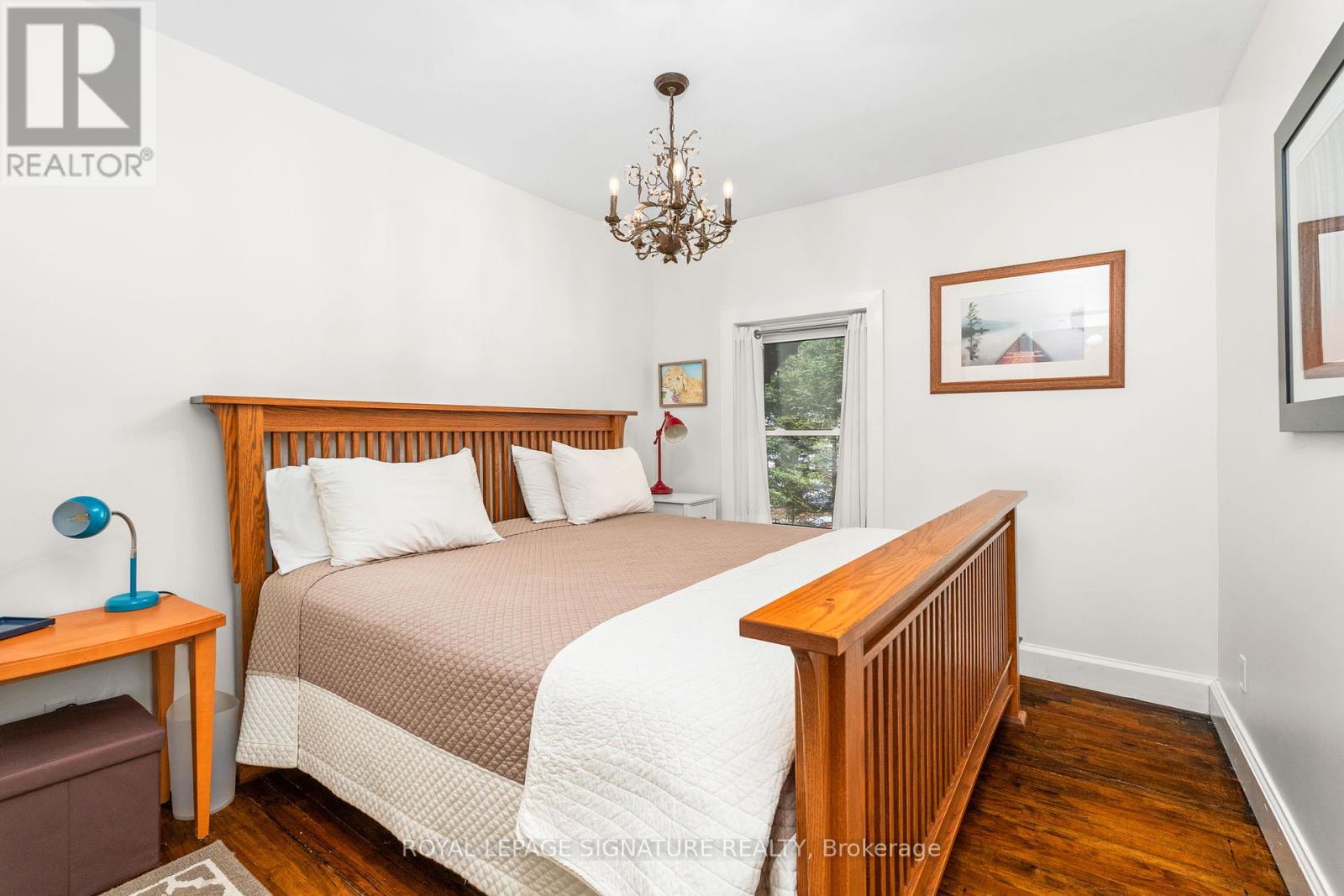16 Gore Street, Huntsville, Ontario  P0B 1L0 - Photo 13 - X12036332