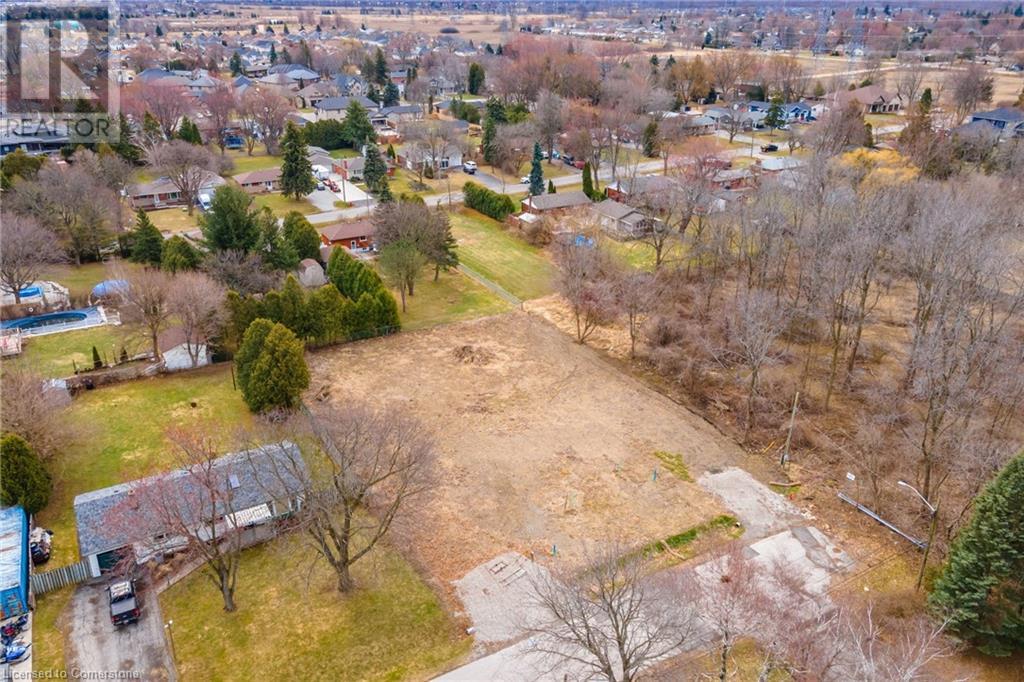 15 Bartlett Avenue, Hamilton, Ontario  L9B 1L1 - Photo 9 - 40713147