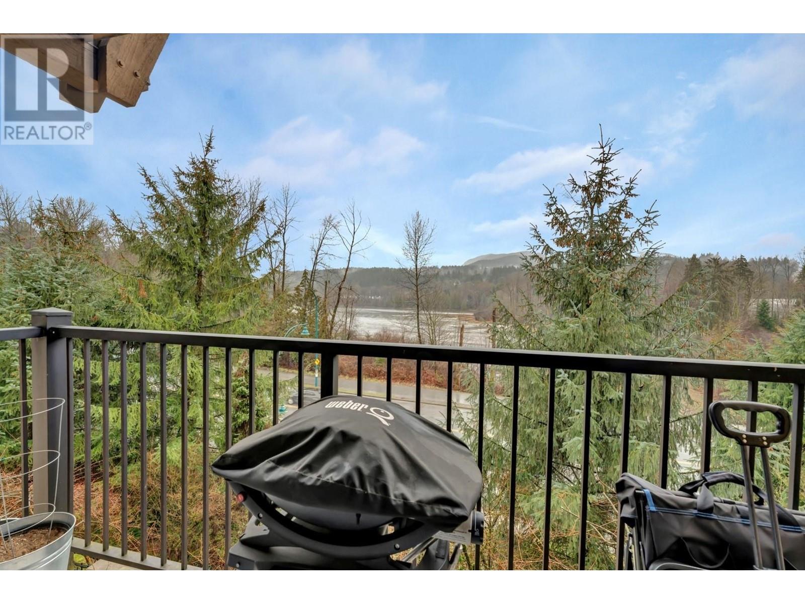 302 300 Klahanie Drive, Port Moody, British Columbia  V3H 5K8 - Photo 8 - R2985457