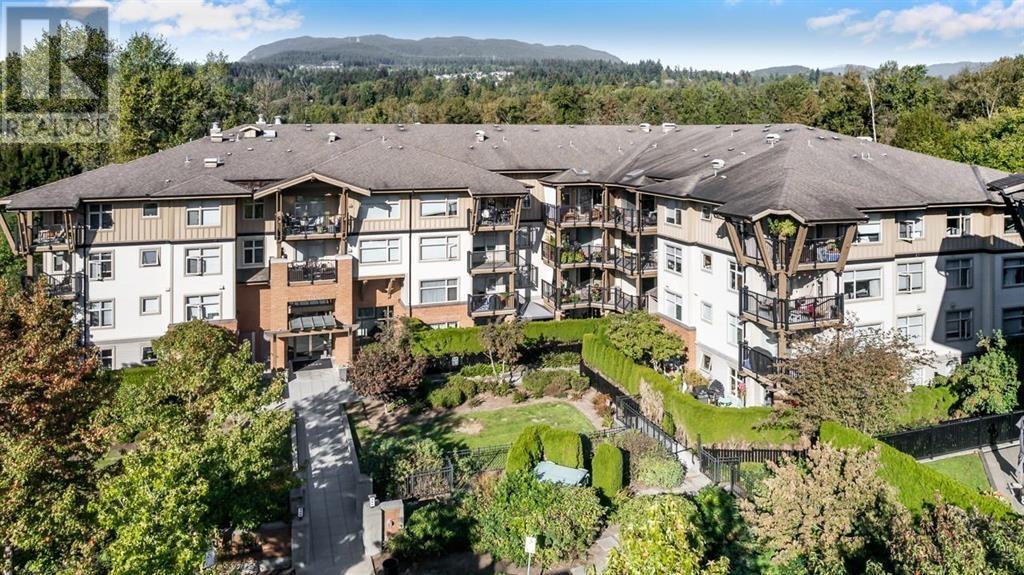 302 300 Klahanie Drive, Port Moody, British Columbia  V3H 5K8 - Photo 3 - R2985457