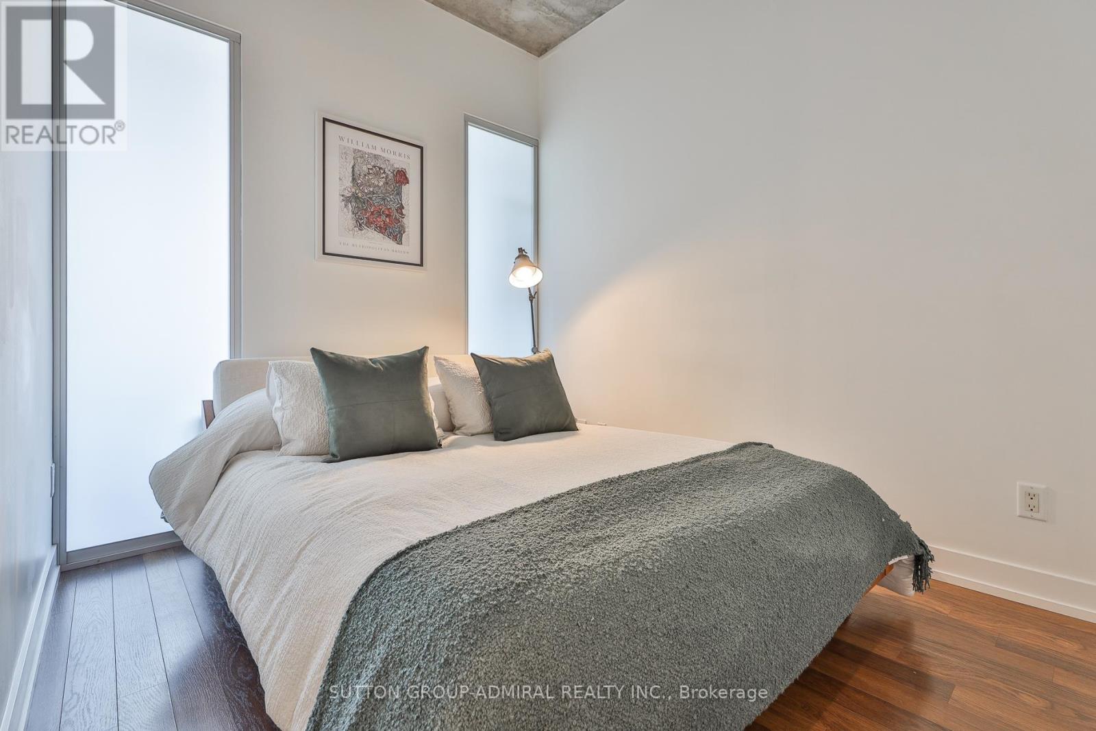 807 - 66 Portland Street, Toronto, Ontario  M5V 2M6 - Photo 8 - C12058167