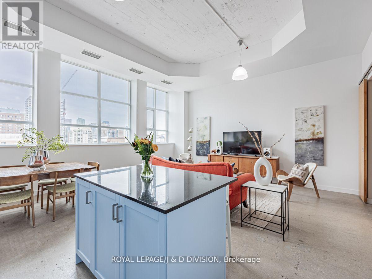 Ph21 - 155 Dalhousie Street, Toronto, Ontario  M5B 2P7 - Photo 6 - C12058182