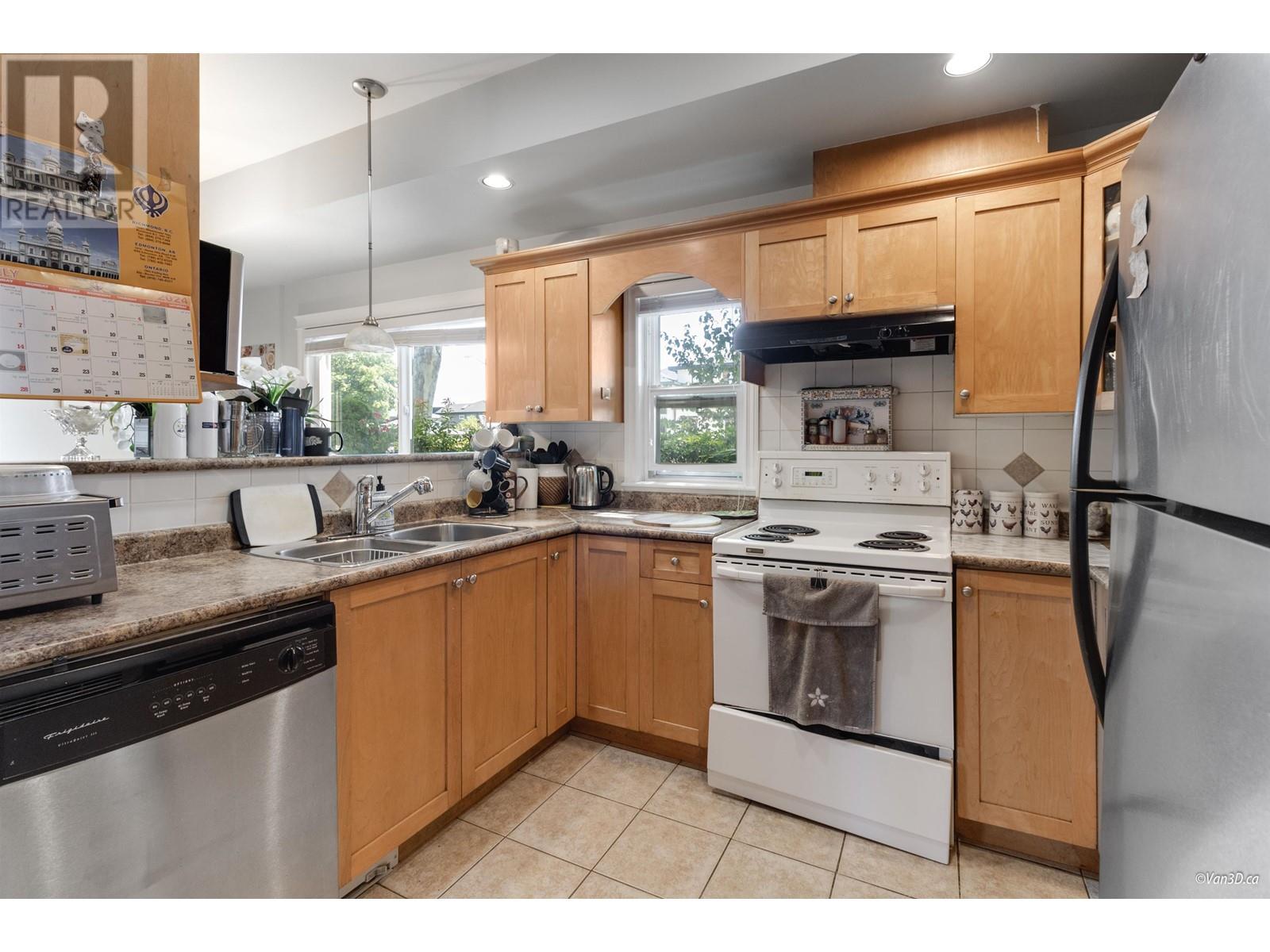 1 11331 Cambie Road, Richmond, British Columbia  V6X 1L3 - Photo 3 - R2985354
