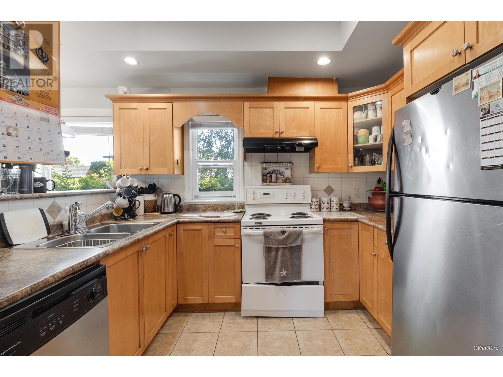 1 11331 Cambie Road, Richmond, British Columbia  V6X 1L3 - Photo 2 - R2985354