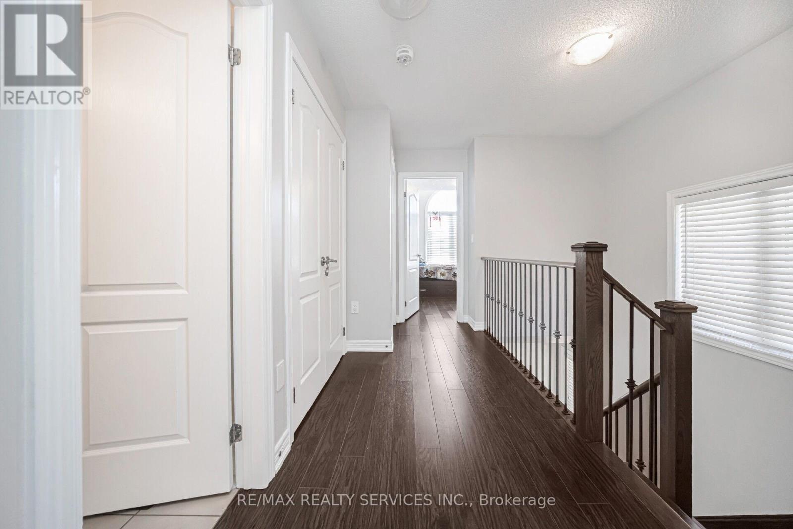 15 Ebury Drive, Brampton, Ontario  L6X 0E6 - Photo 19 - W12058132