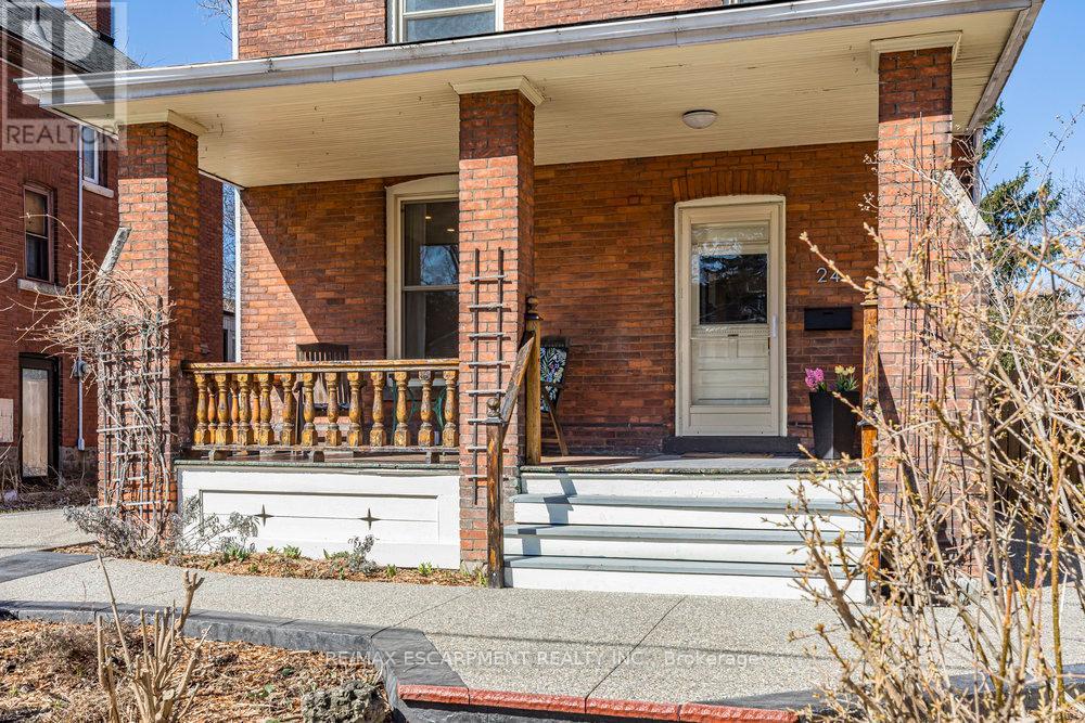 Property at 24 HYDE PARK AVENUE image 3