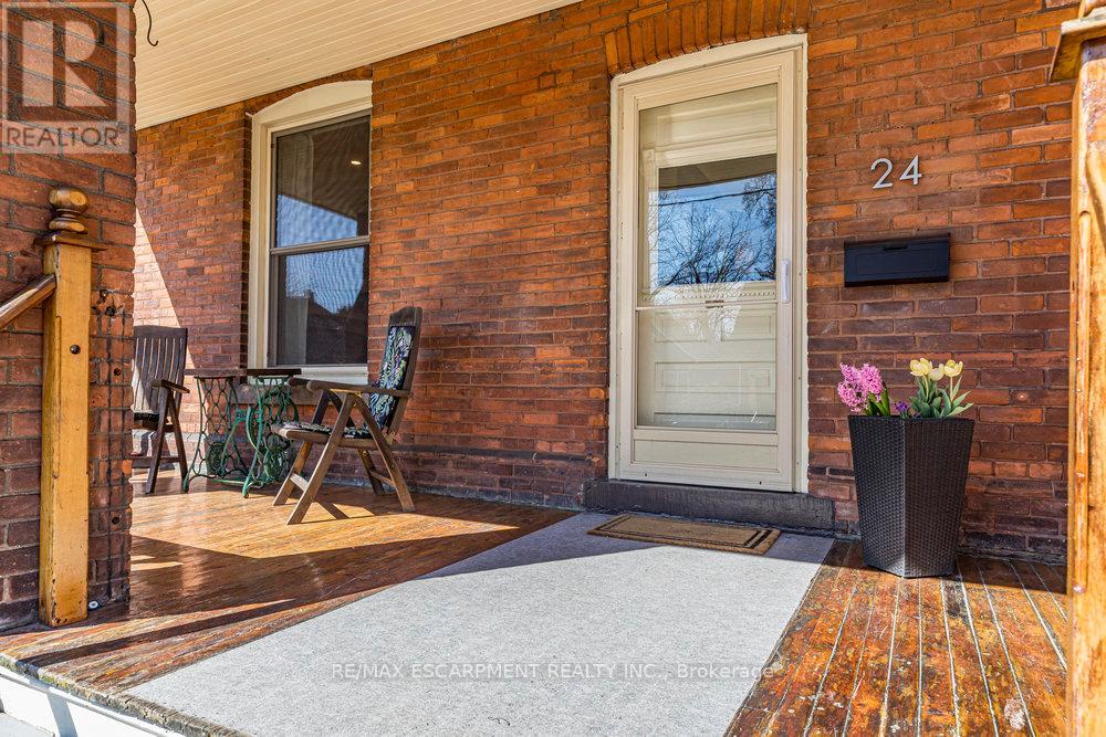Property at 24 HYDE PARK AVENUE image 4