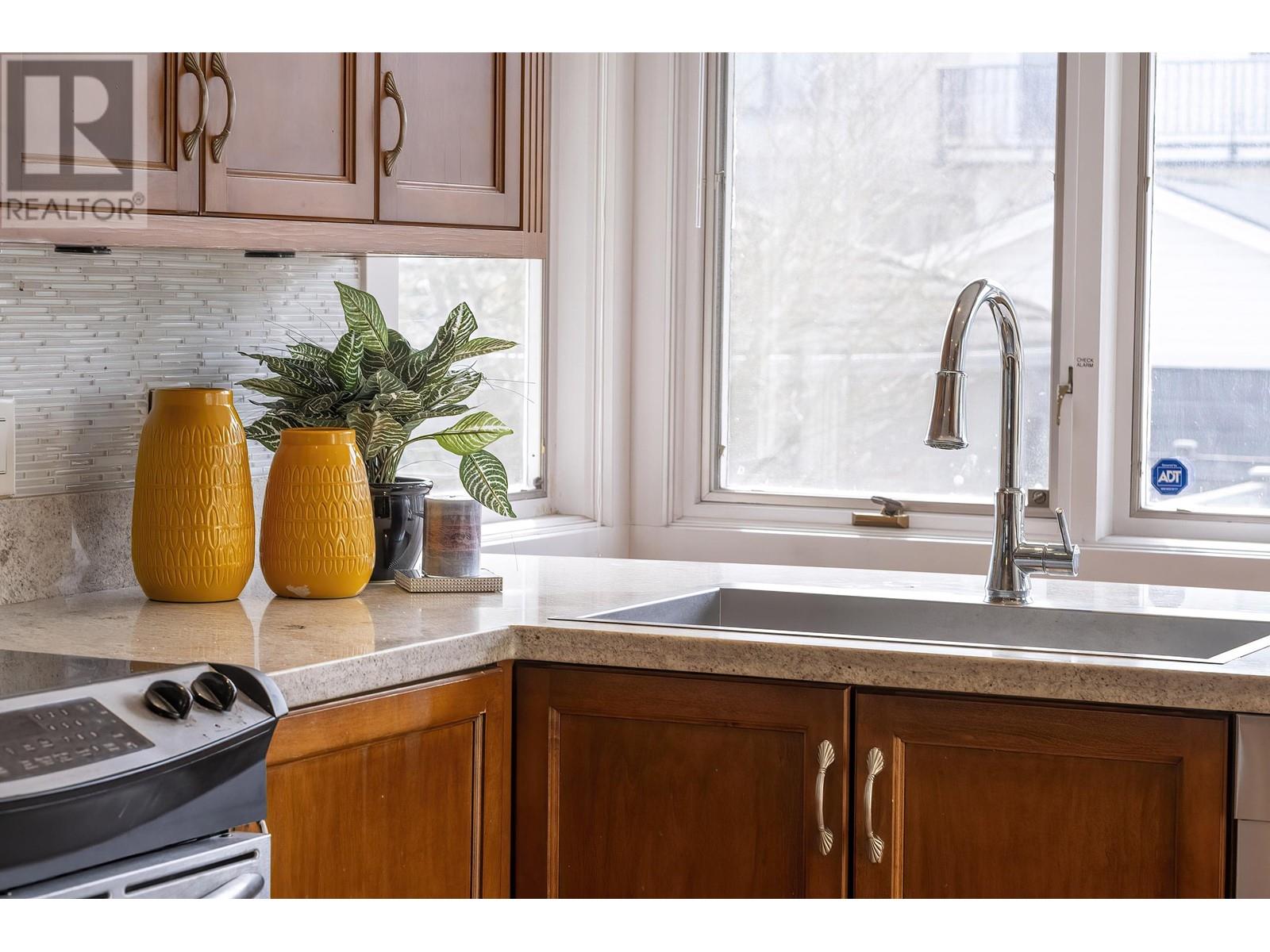 2862 W 22nd Avenue, Vancouver, British Columbia  V6L 1M6 - Photo 15 - R2985538