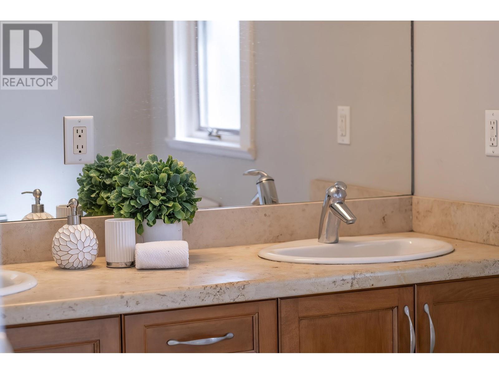 2862 W 22nd Avenue, Vancouver, British Columbia  V6L 1M6 - Photo 16 - R2985538