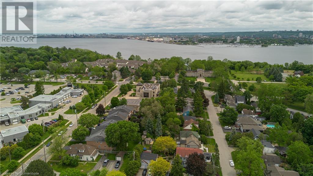 Property at 1041 PLAINS VIEW Avenue image 3