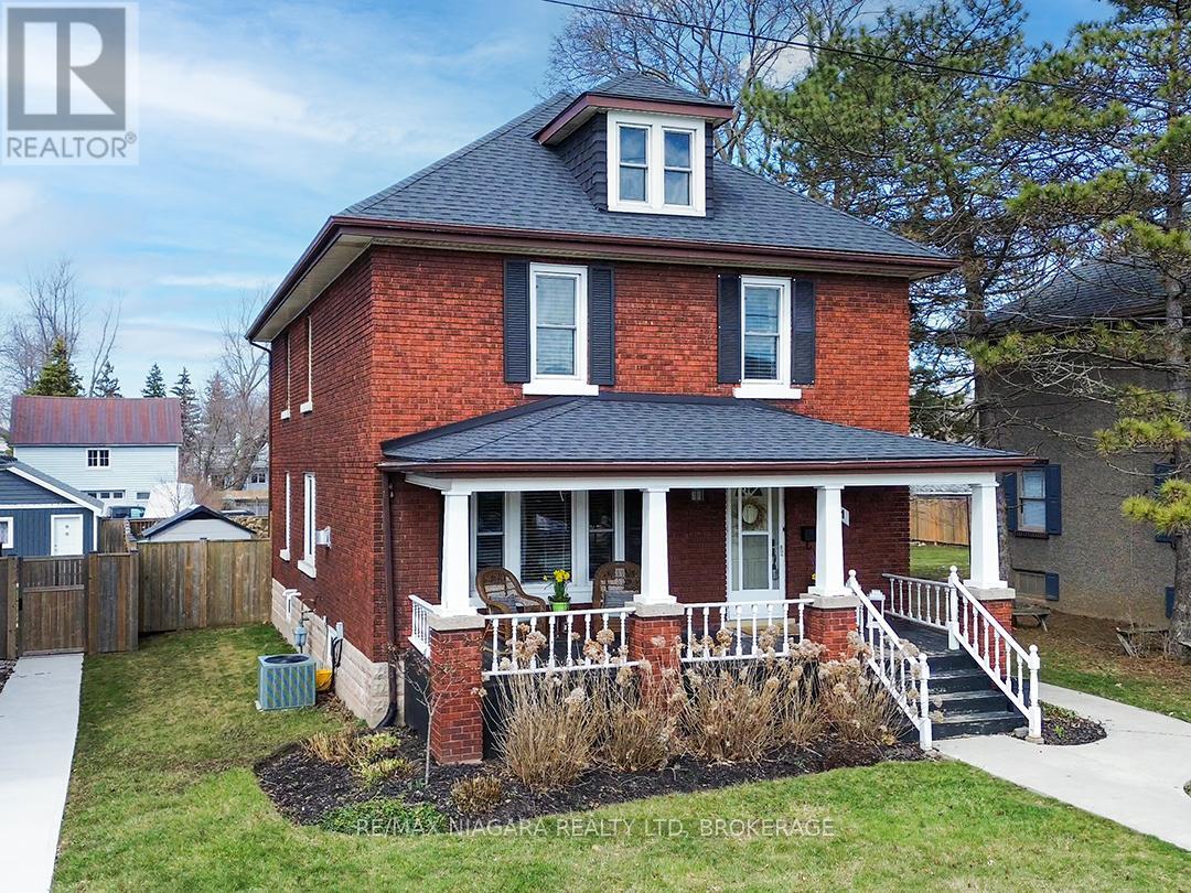 Property at 261 SUGARLOAF STREET image 1