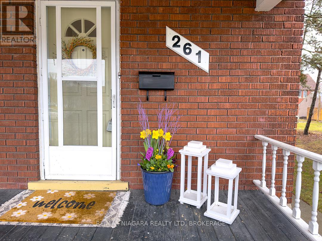 Property at 261 SUGARLOAF STREET image 4