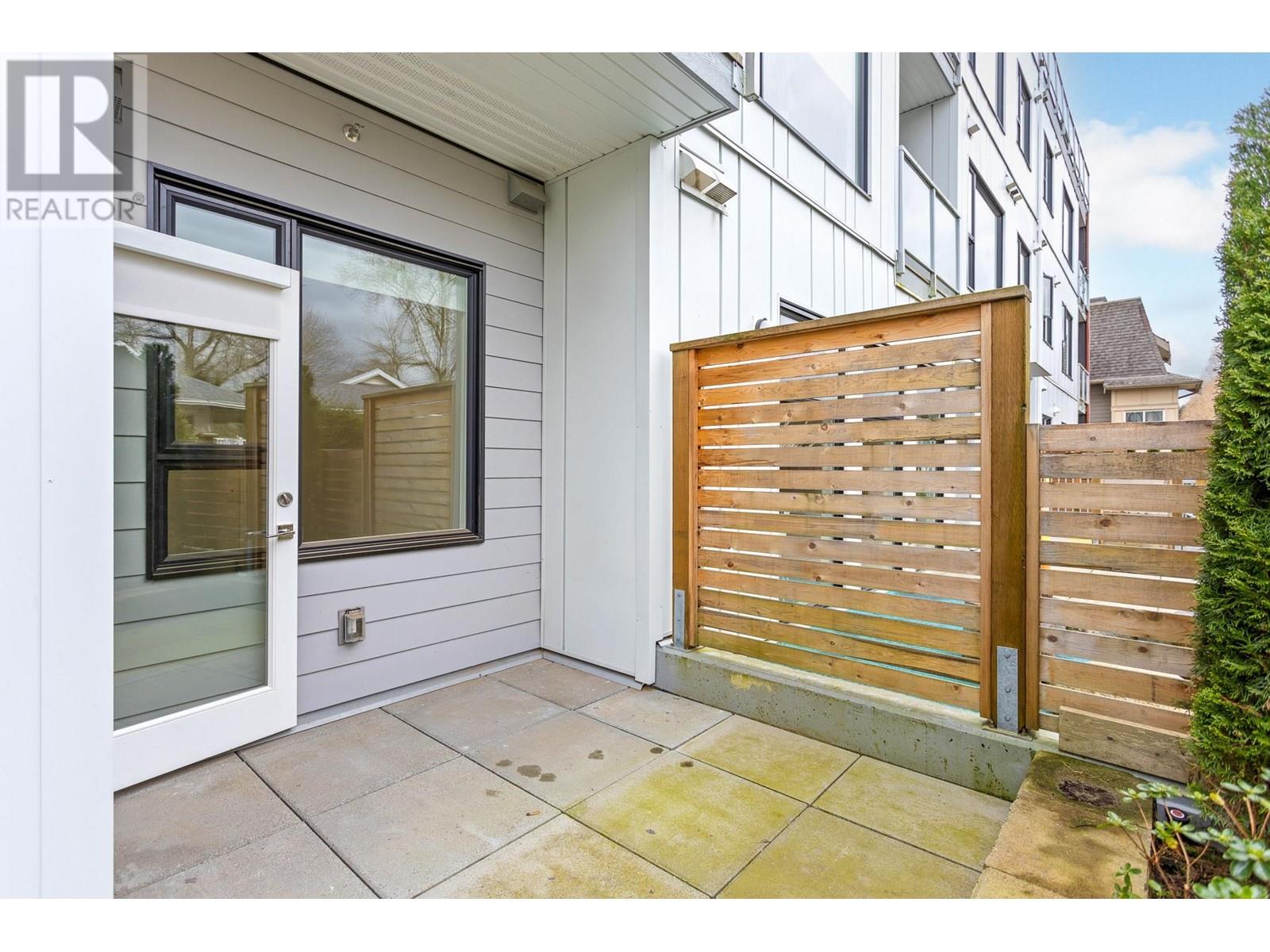 108 2345 Rindall Avenue, Port Coquitlam, British Columbia  V3C 1V3 - Photo 28 - R2985565