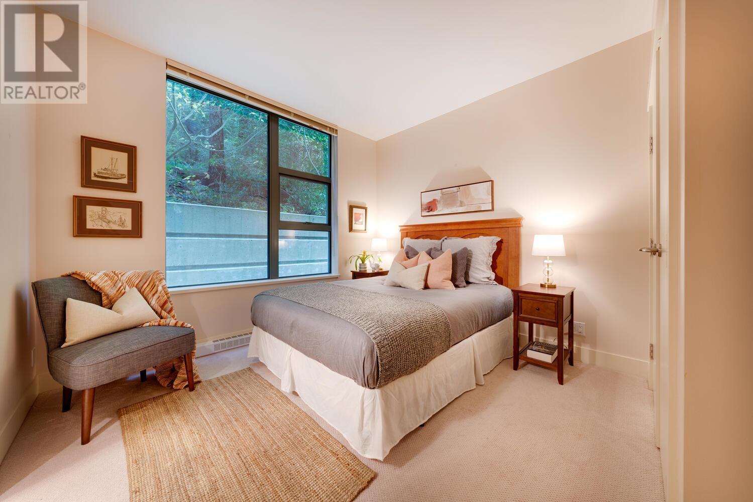 301 3315 Cypress Place, West Vancouver, British Columbia  V7S 3J7 - Photo 16 - R2985571