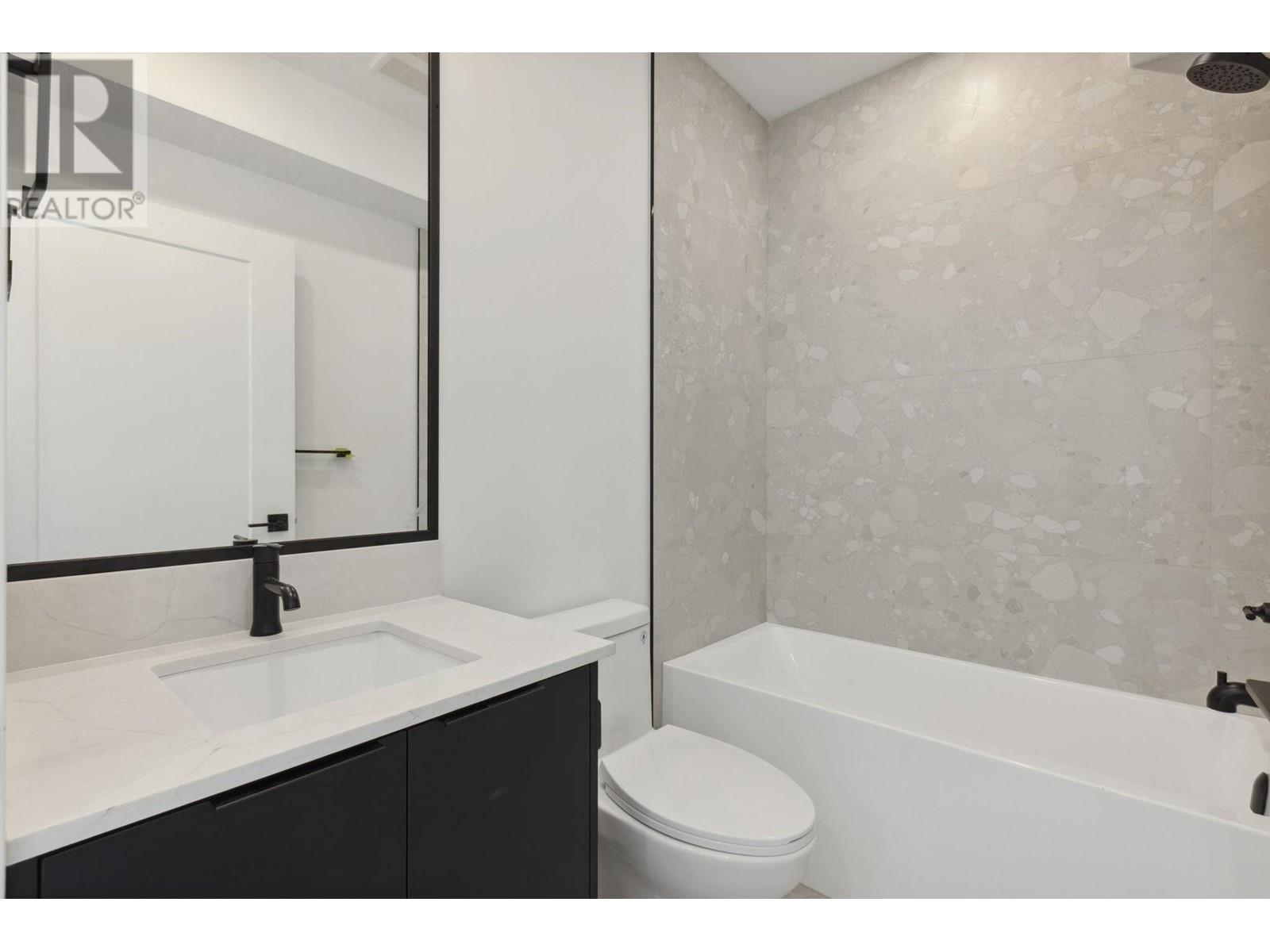 3379 Victoria Drive, Vancouver, British Columbia  V5N 4M3 - Photo 11 - R2985511