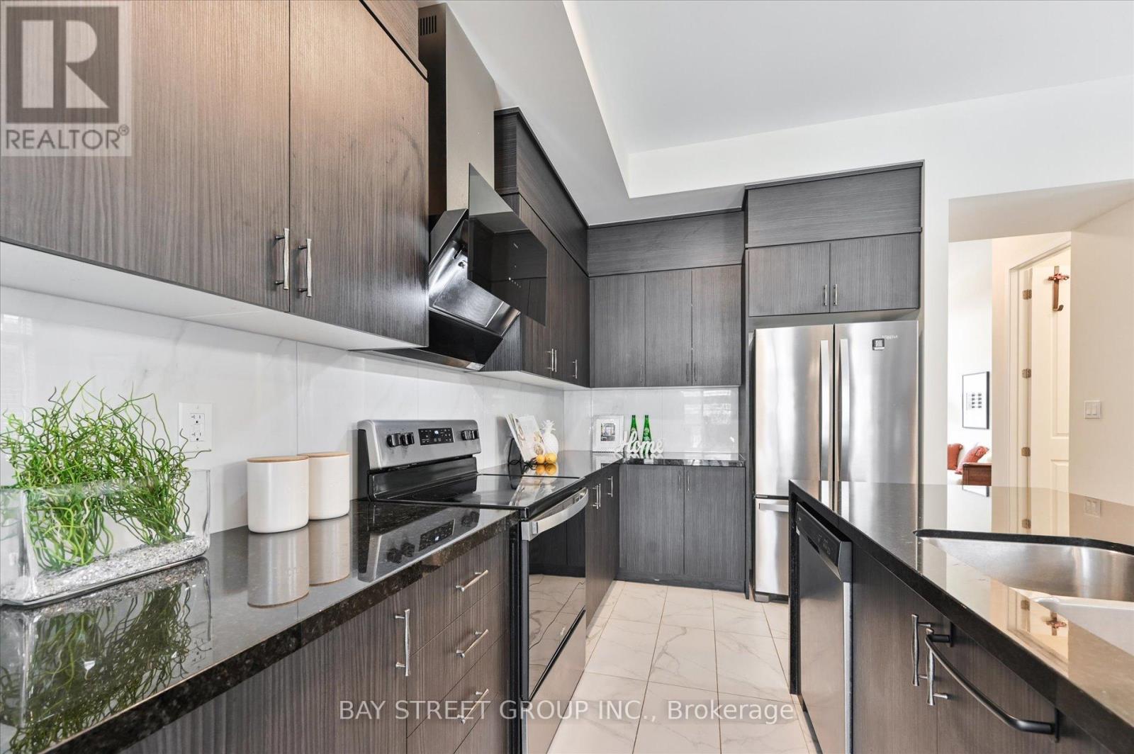 36 Armillo Place, Markham, Ontario  L6E 0V4 - Photo 12 - N12058273