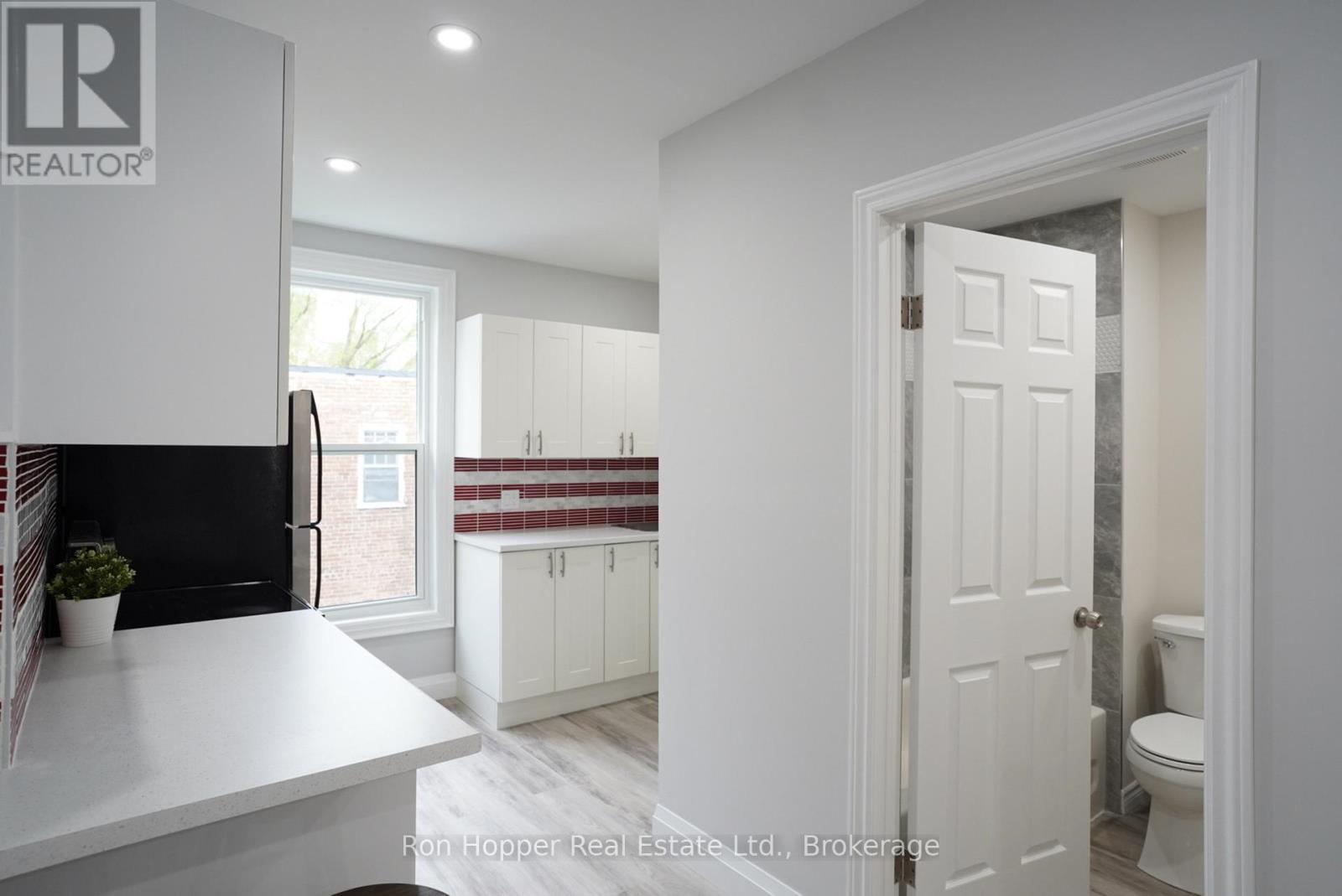 353 11th Street E, Owen Sound, Ontario  N4K 1V3 - Photo 14 - X12058283