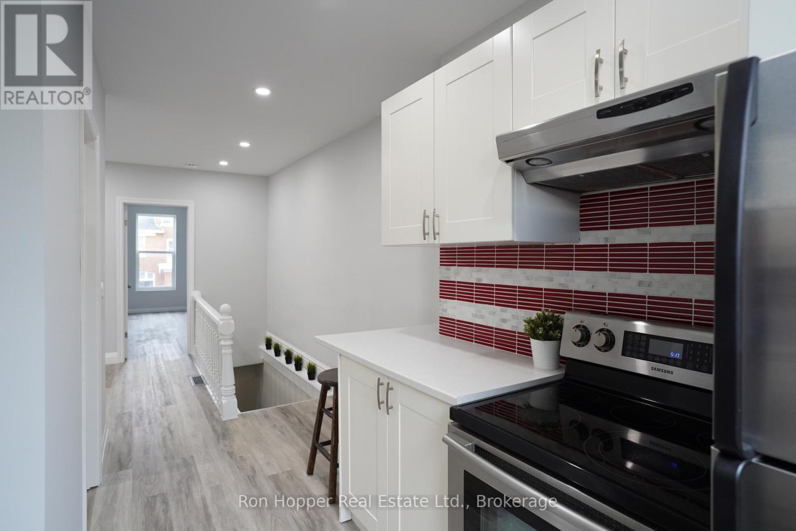 353 11th Street E, Owen Sound, Ontario  N4K 1V3 - Photo 17 - X12058283
