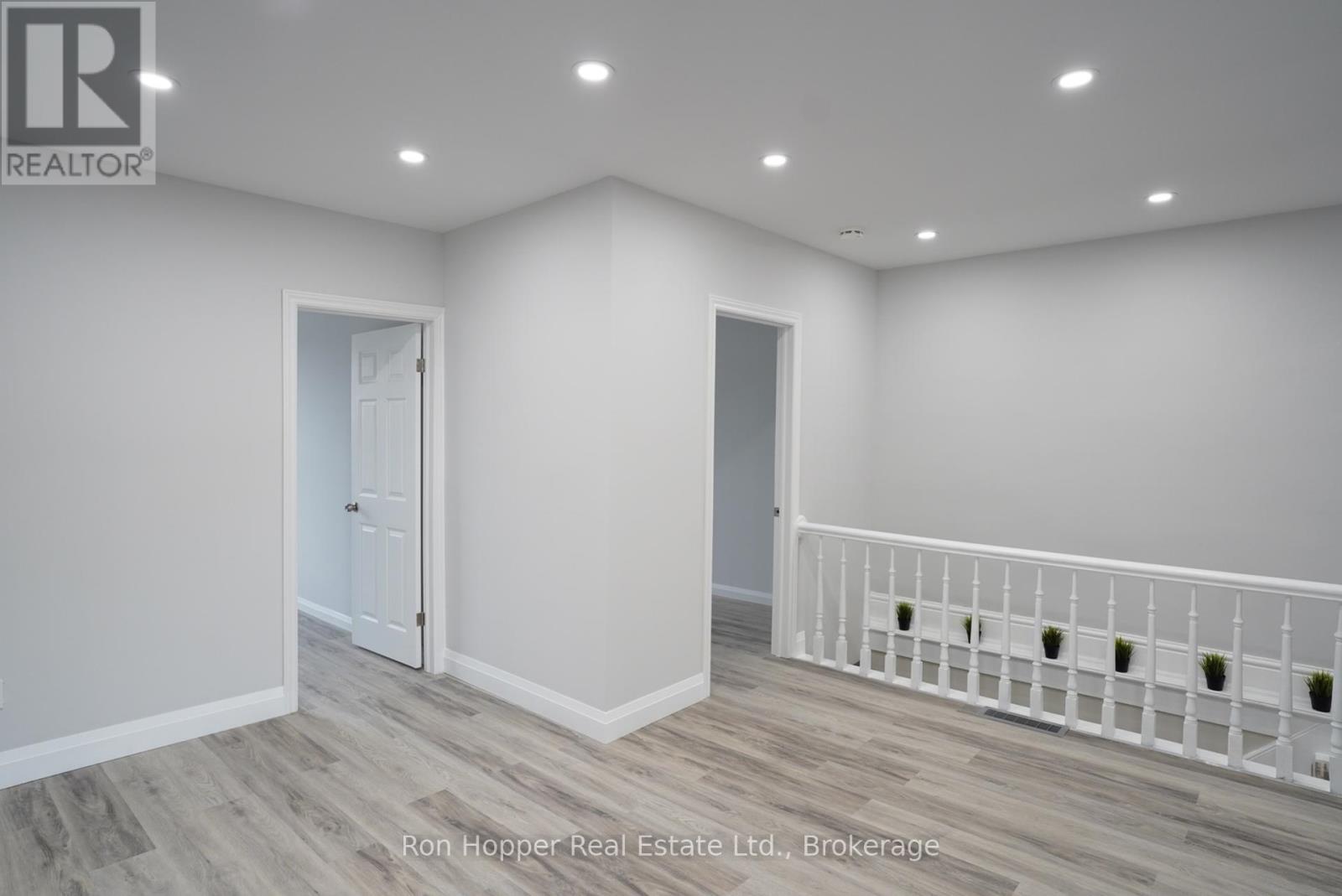 353 11th Street E, Owen Sound, Ontario  N4K 1V3 - Photo 22 - X12058283