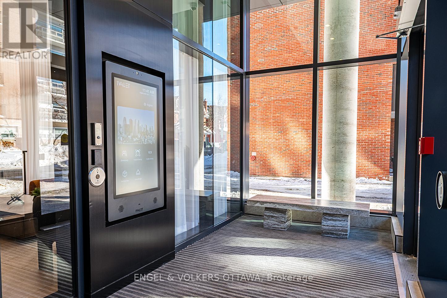 Property at 807 - 10 JAMES STREET image 4
