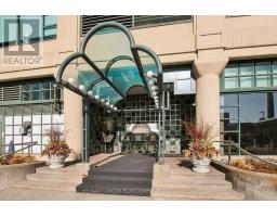 1013 - 211 QUEENS QUAY W, Toronto, Ontario