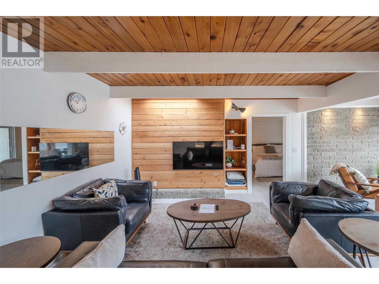 Property at 266 Alder Avenue image 4