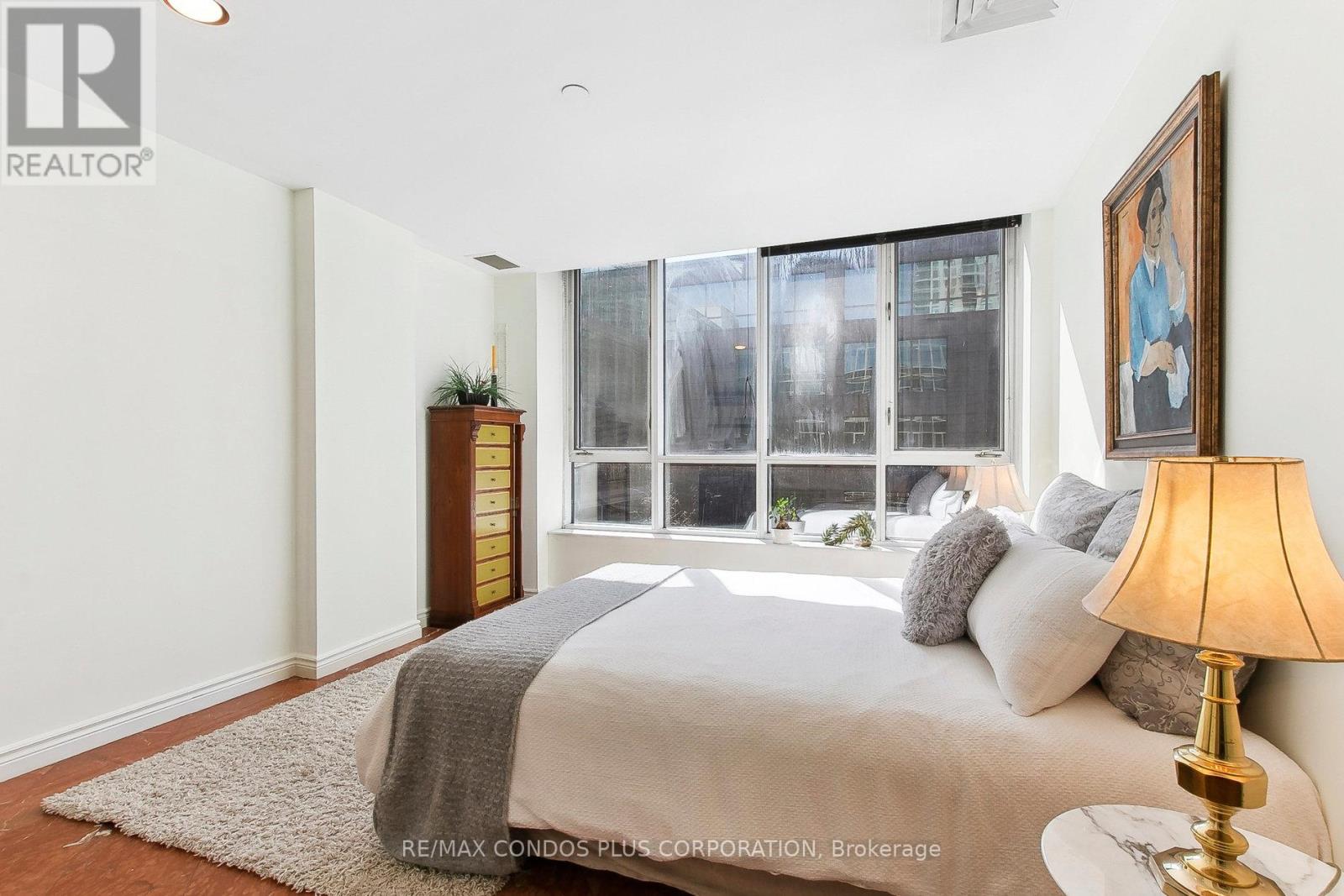 1013 - 211 Queens Quay W, Toronto, Ontario  M5J 2M6 - Photo 25 - C12056862